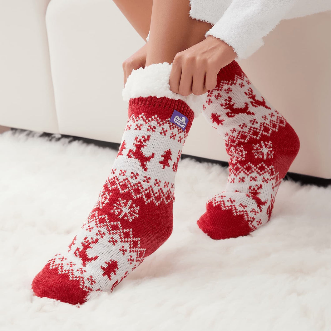 THE ELF ON A SHELF RED FUZZY BABBA SLIPPER SOCKS CHRISTMAS SZ 2T-3T NEW THE ELF ON A SHELF RED FUZZY BABBA SLIPPER SOCKS CHRISTMAS SZ 2T-3T NEW